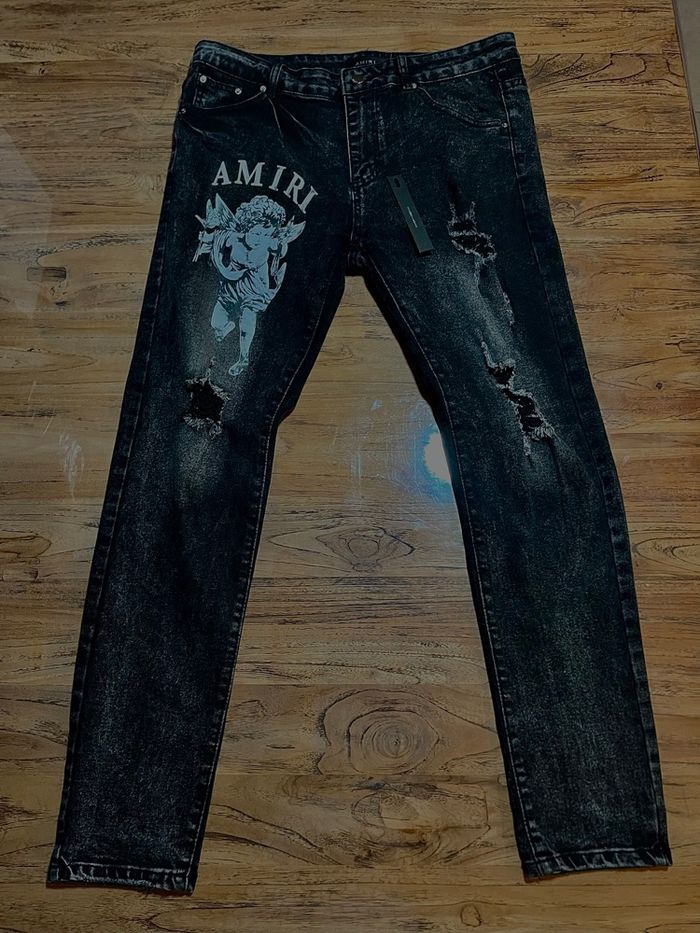 Jean Amiri - photo numéro 4