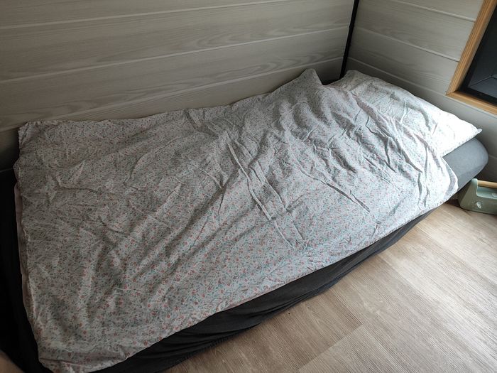 Ensemble linge de lit bébé motifs biche et liberty - photo numéro 3