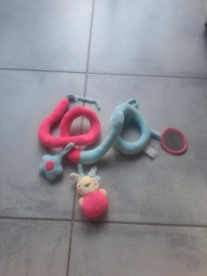 Jouet spirale poussette ou cosy