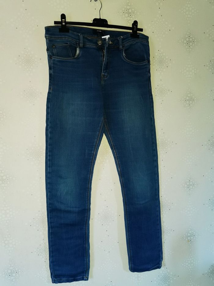D2562 - jeans garçon 16 ans