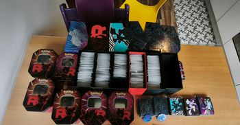 Énorme lot de cartes Pokémon et accessoires