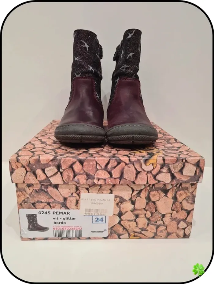 Chaussures Stones and Bones taille 24 - photo numéro 3