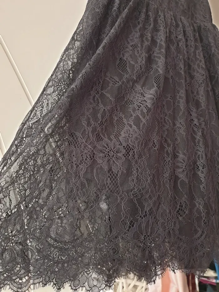 Robe de soirée noire - photo numéro 11