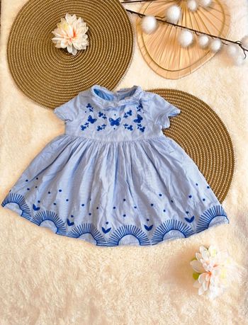  🌸 Robe Empire à broderie , col froufrous DPAM