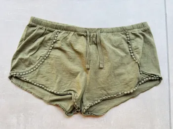 Magnifique short kaki Undiz L neuf