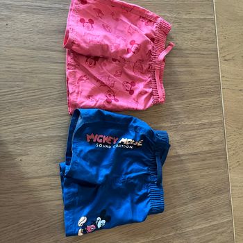2 shorts de bain Disney