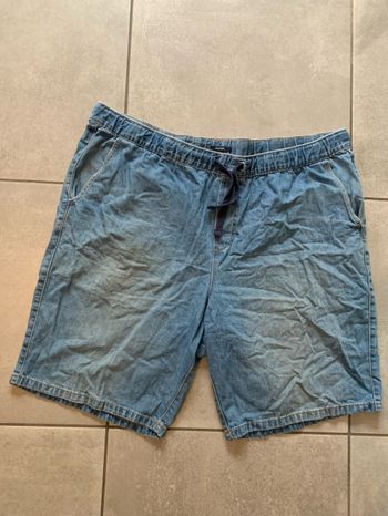 Bermuda en jean Kiabi taille XXL