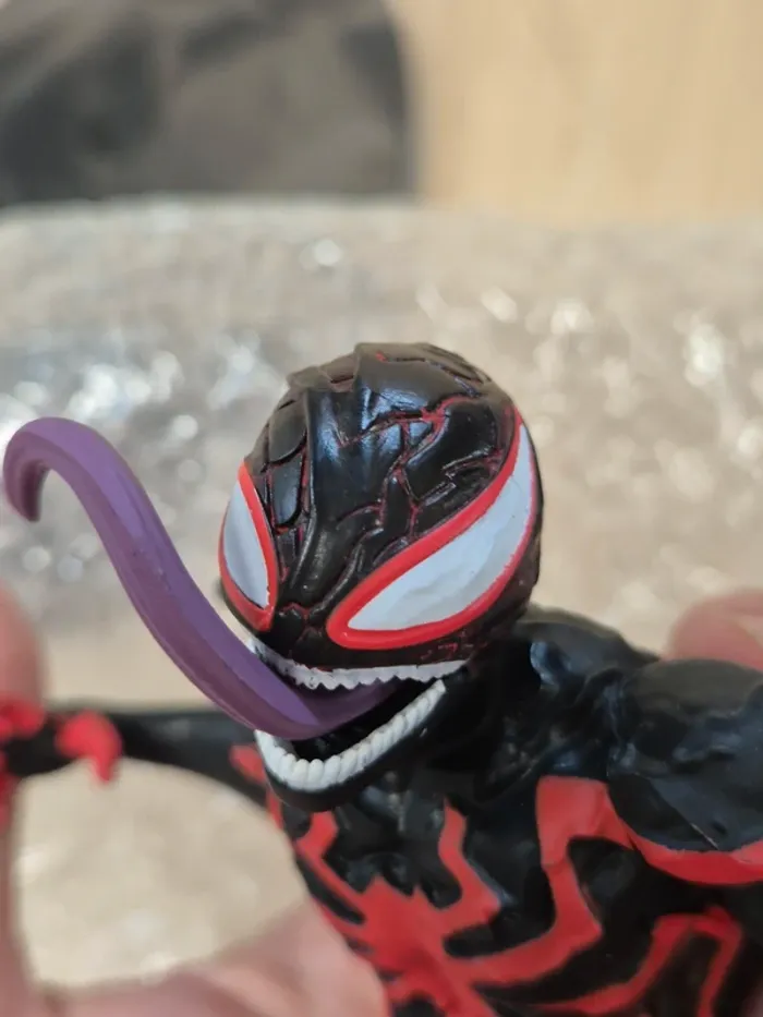 Figurine Marvel Spider-Man Maximum Venom : Miles Morales - photo numéro 10