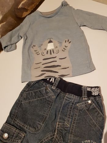 Ensemble bébé taille 6 mois