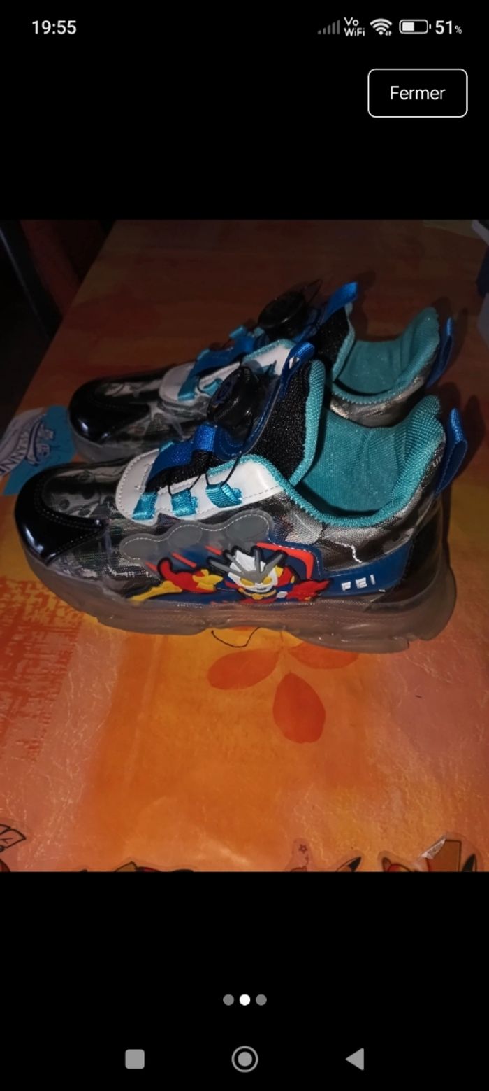 Chaussures qui s'allument - photo numéro 2