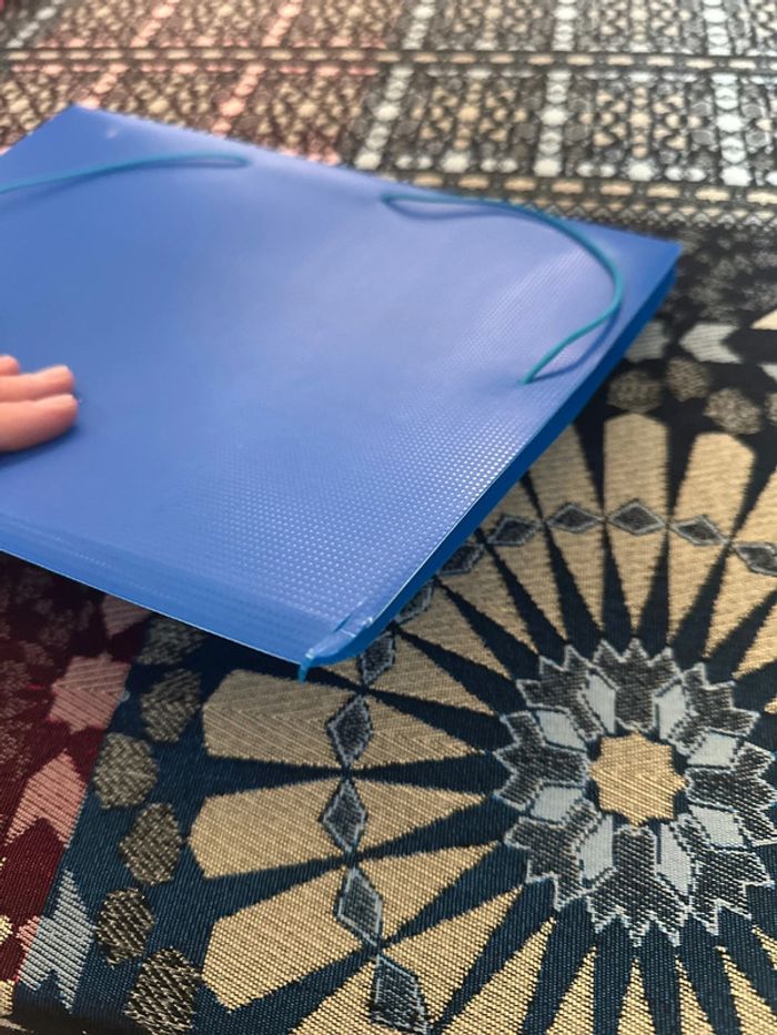 Farde A4 à élastiques - photo numéro 5