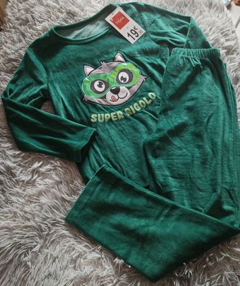 Magnifique pyjama 8 ans 🐯