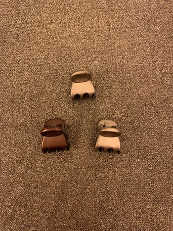 Lot 3 petites barrettes pinces à cheveux Parfois Plastique uni effet brillant : marron argenté