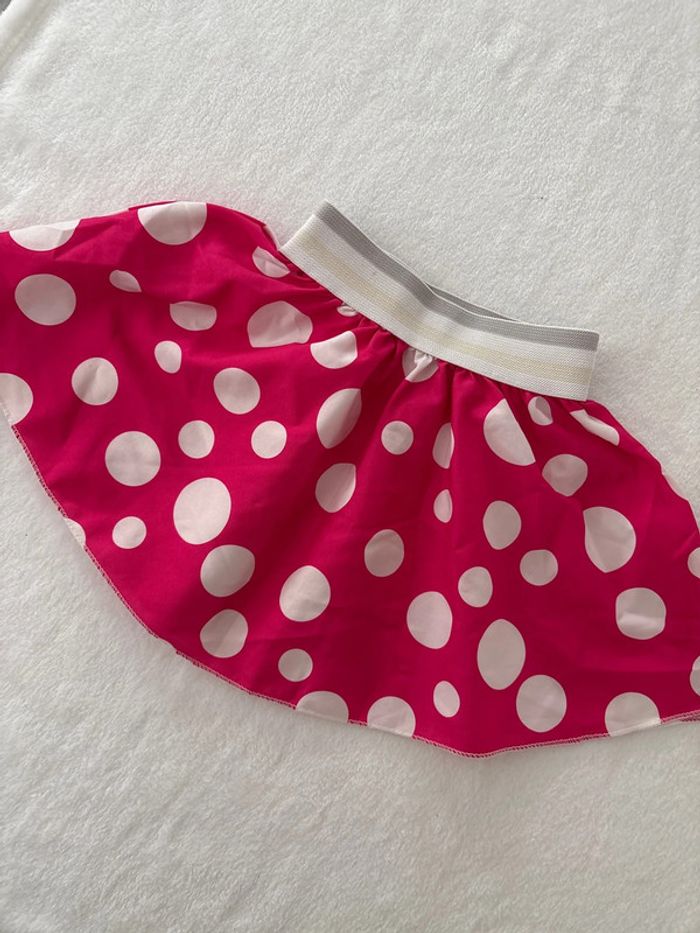 Jupe à pois rose et blanc 3 ans