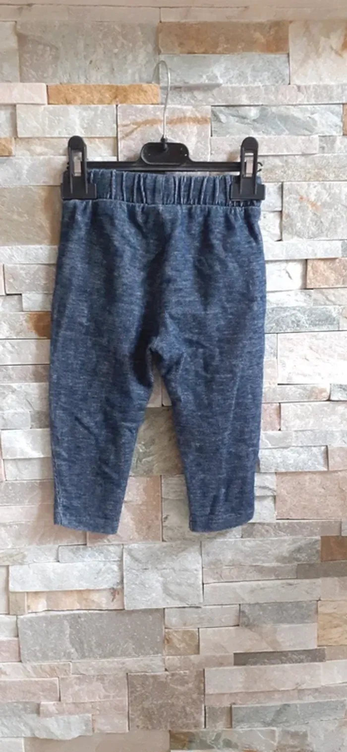 Pantalon jogging sarouel C&A baby
 18 mois/24 mois 86 cm - photo numéro 2