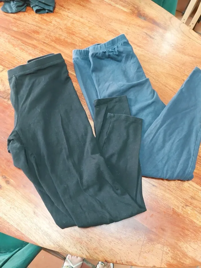 Lot 2 leggings