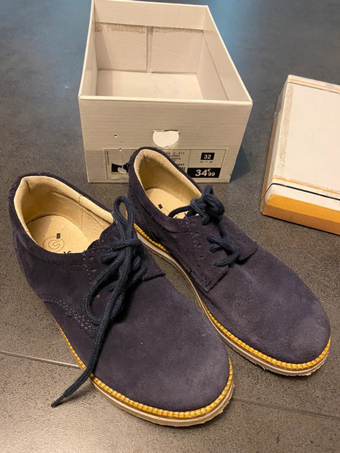 Chaussures garçon taille 32