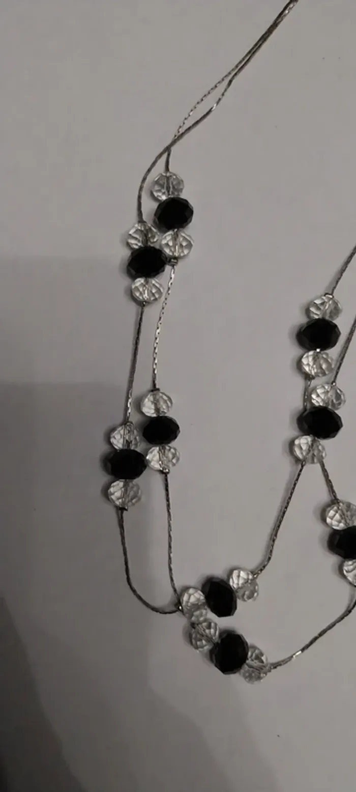 Collier fantaisie perles noires et transparentes - photo numéro 2