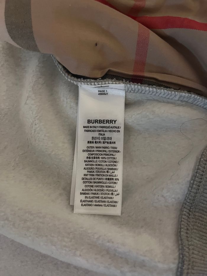 Pull à capuche Burberry neuf - photo numéro 3