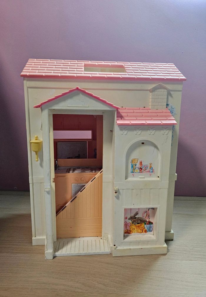 Grande maison barbie transportable - photo numéro 2