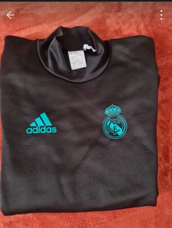 Pull Adidas Real Madrid.