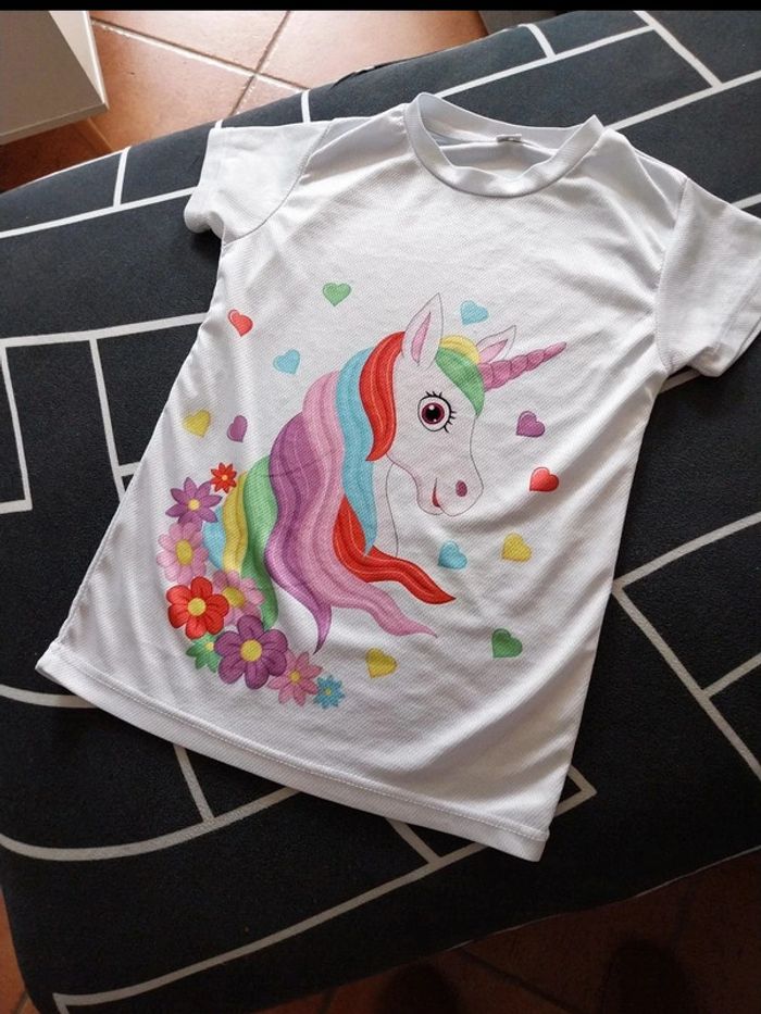 Tee shirt licorne - photo numéro 2