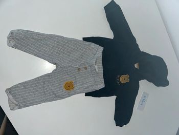 Ensemble veste + pantalon Winnie 6 mois