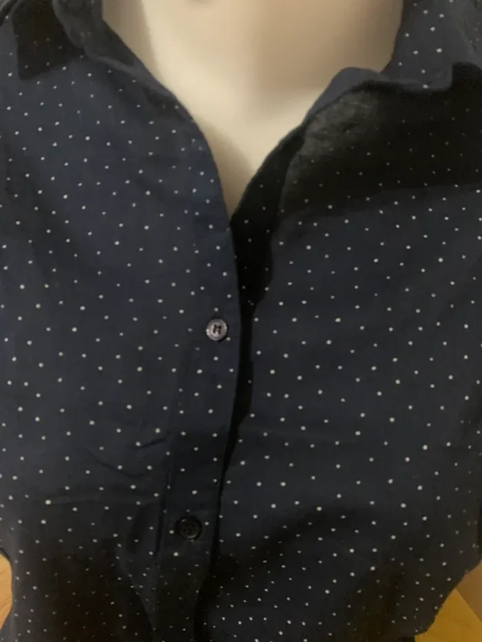 Chemise Gemo manches courtes taille 44 très bon état bleu marine à pois - photo numéro 3