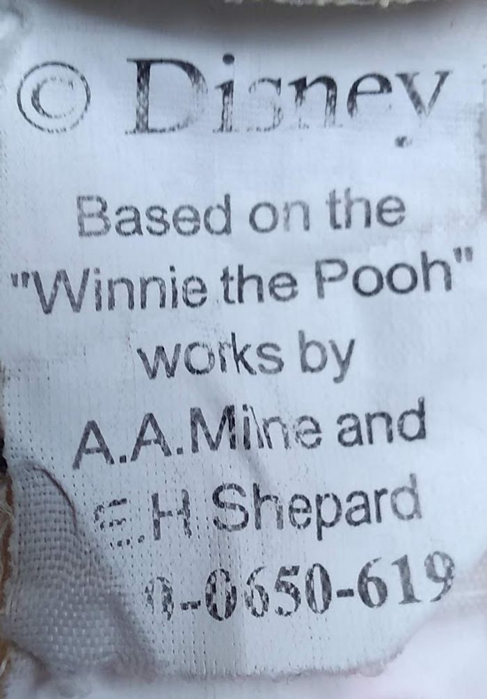 Gigoteuse  Winnie l'ourson Disney - photo numéro 6