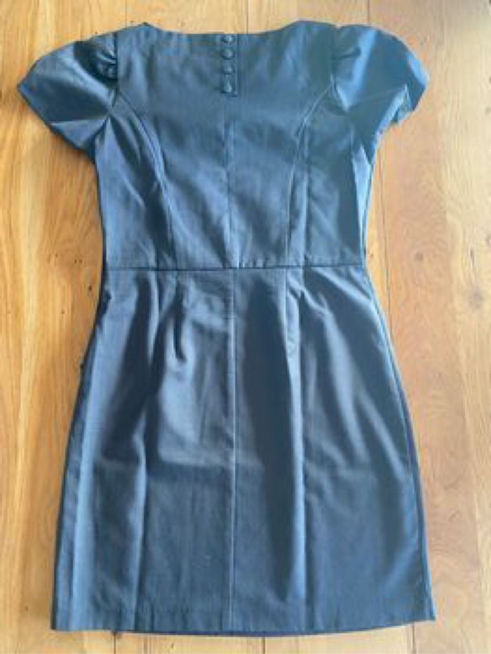 Robe cintrée taille L - photo numéro 5