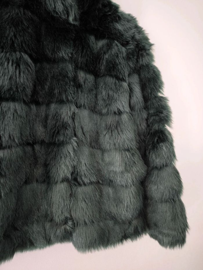 Manteau en fausse fourrure Nelly.com Taille 36 - photo numéro 2
