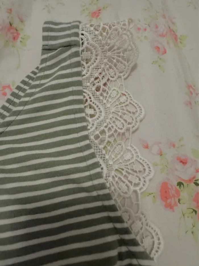 green striped lace shirt - photo numéro 2