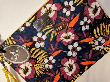 Pochette Santoro Neuve motif fleuri