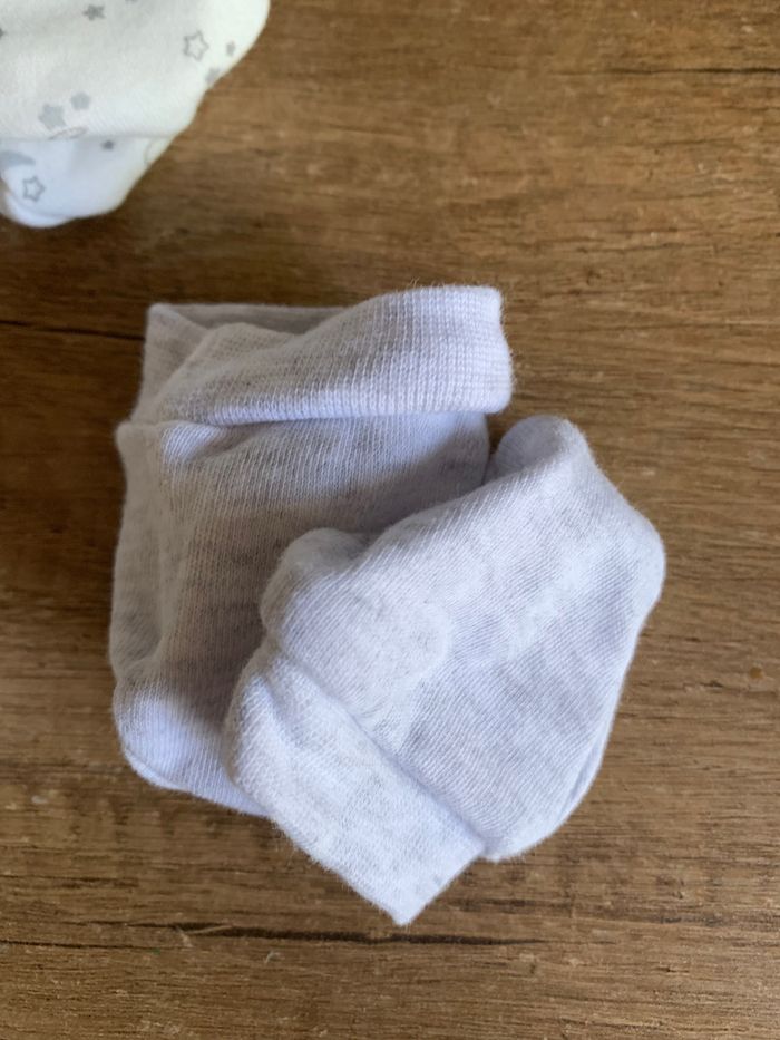 Brassière unisexe fille garçon naissance blanche cache coeur parfait état - photo numéro 8