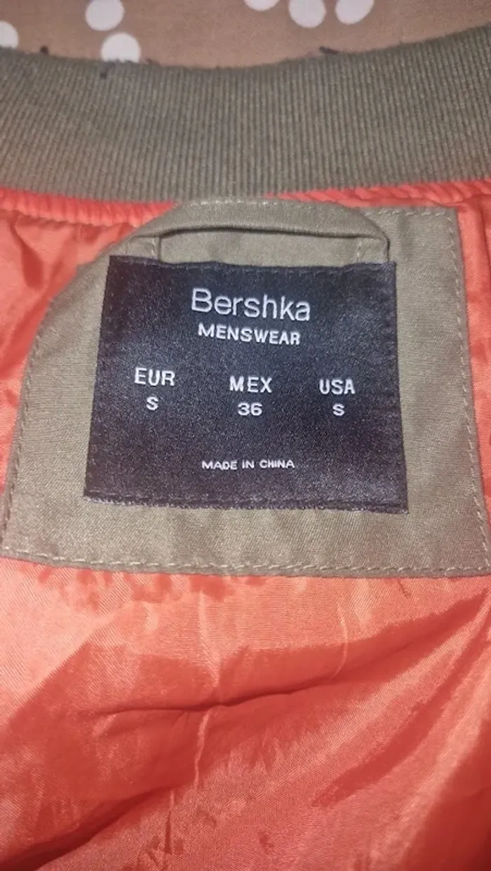 Veste kaki  Bershka - photo numéro 2