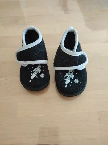 Pantoufles taille 20 kiabi