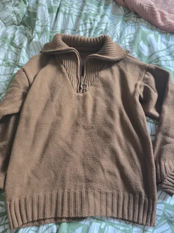 Pull marron