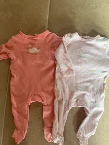 2 pyjamas tex bébé fille 1 mois
