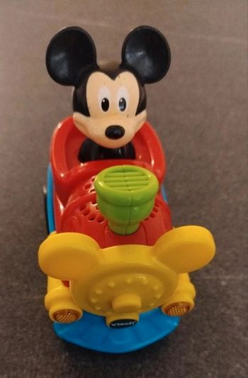 Voiture Mickey 