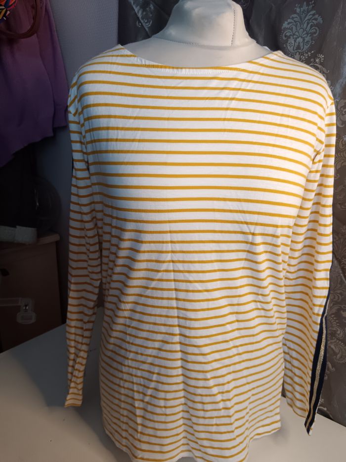 Tee shirt manche longue à rayure jaune blanc