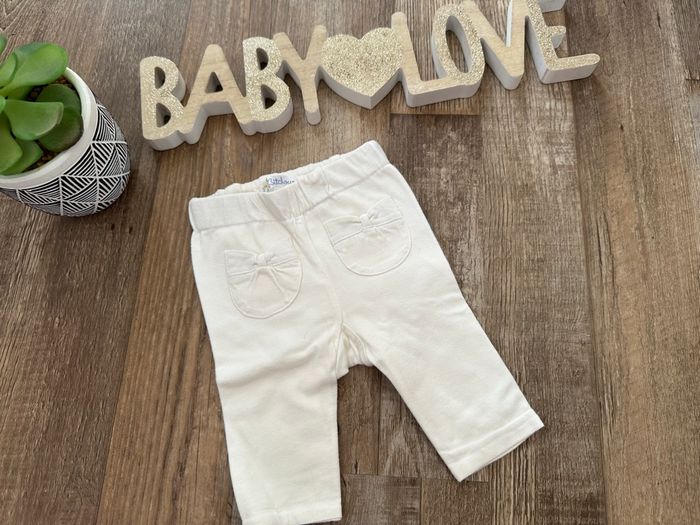 - Pantalon Kitchoun      - 3 mois - Très bon état
