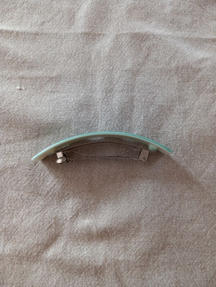 Barrette vert brillant - photo numéro 2