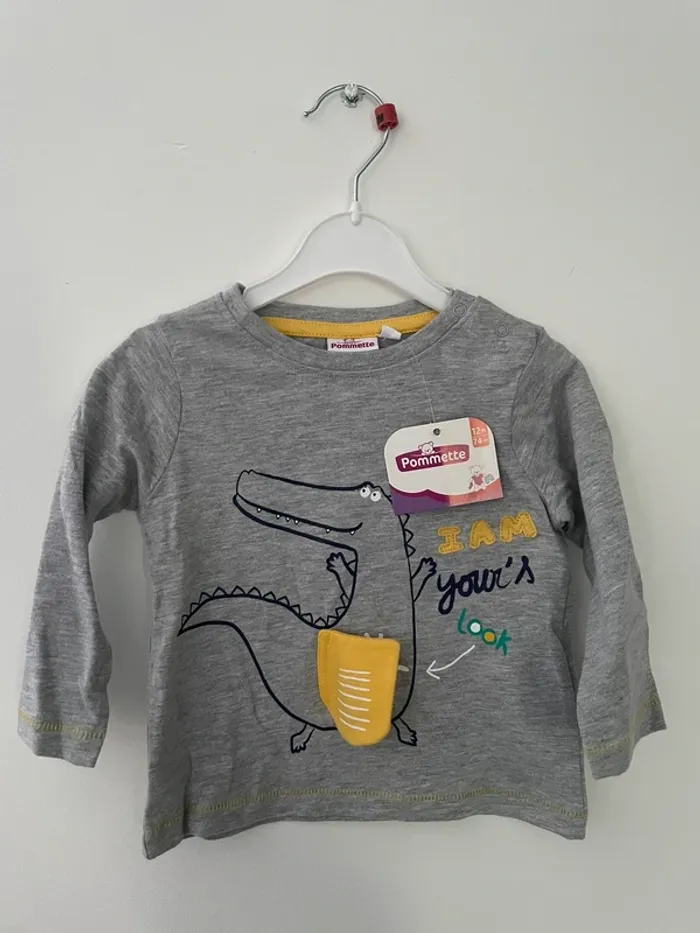 Lot 2 hauts t-shirt manches longues bébé 12 mois neuf avec étiquette - photo numéro 2
