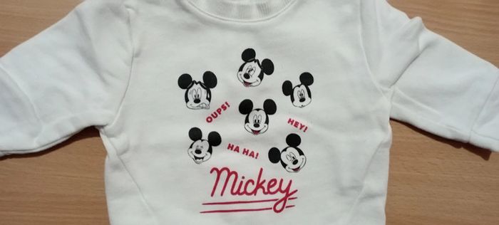 Pull Disney 3mois - photo numéro 2