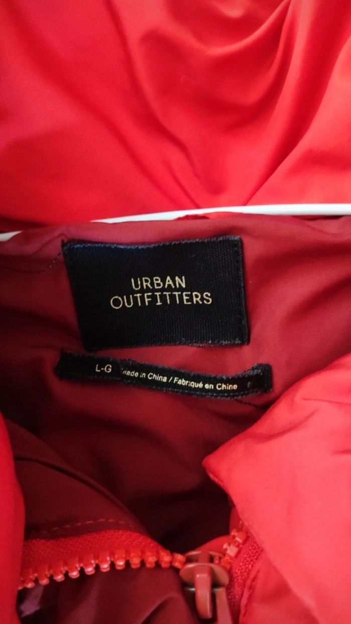 Doudoune courte Urban Outfitters orange – Chaude & stylée – Taille L - photo numéro 3