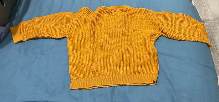 Pull jaune moutarde 18 mois - photo numéro 2