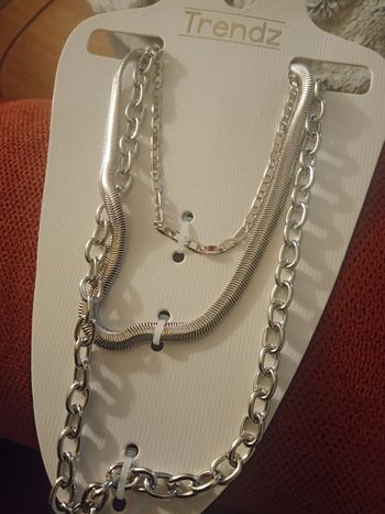 3 Colliers fantaisie