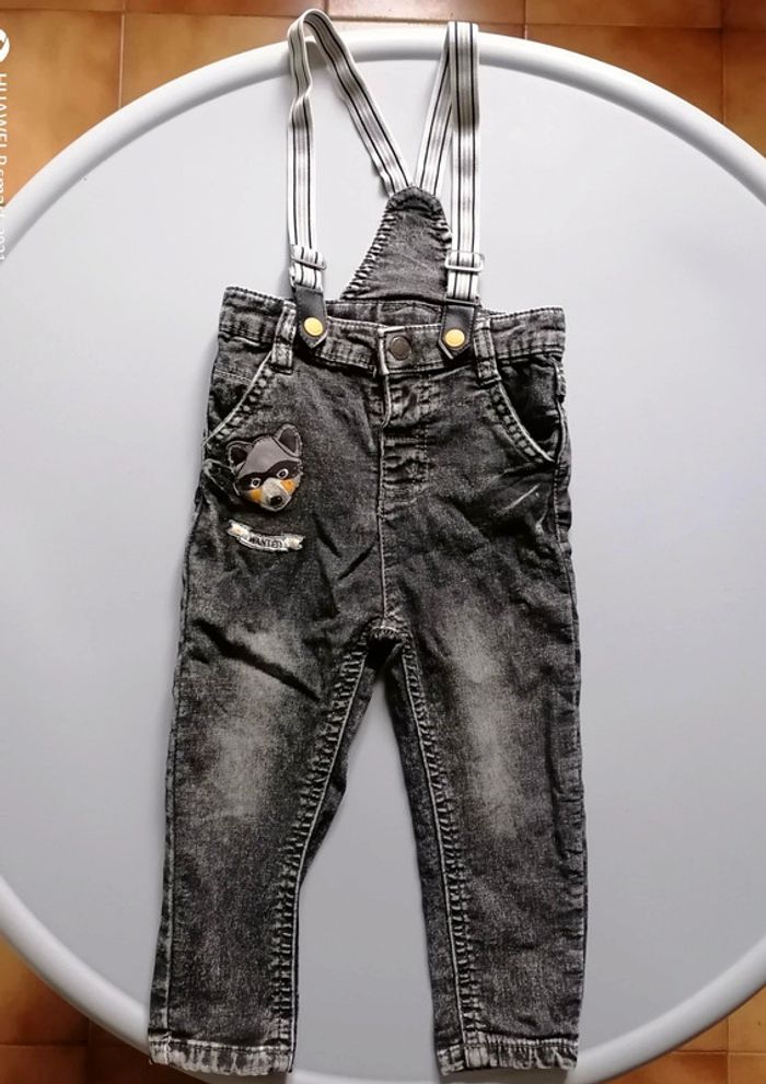 Jean à bretelles garçon 18mois