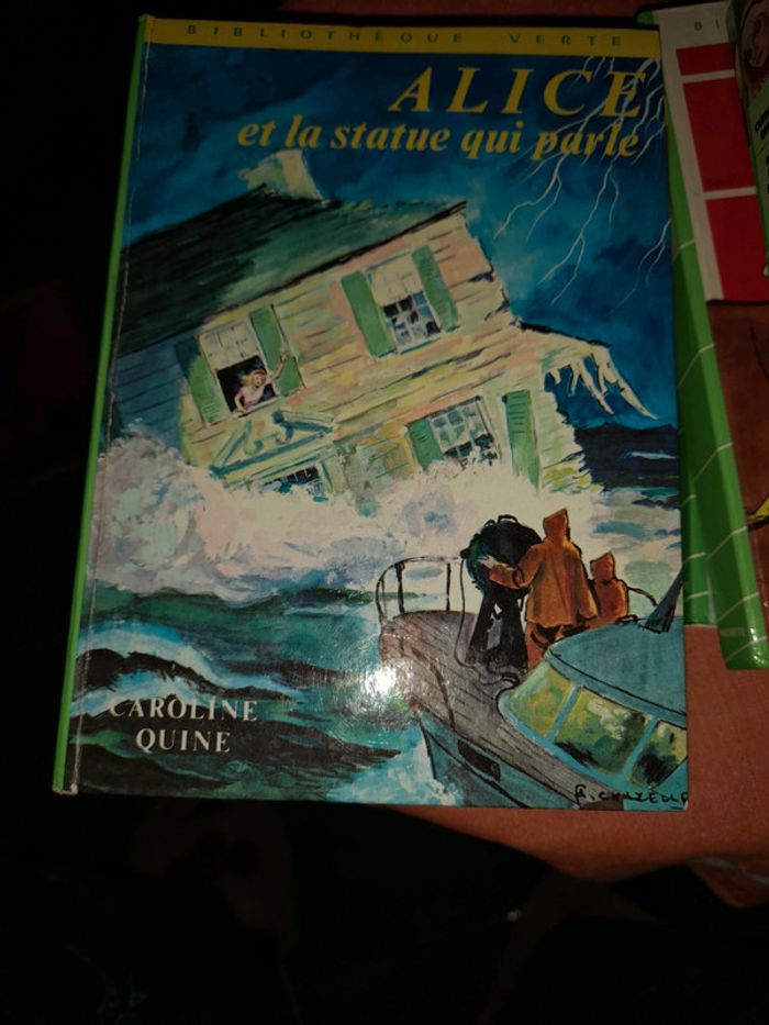 8 livres bibliothèque verte