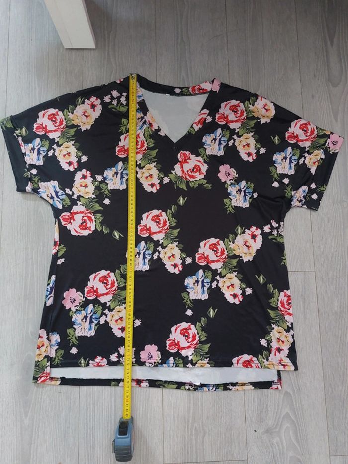 Tee-shirt taille XXL - photo numéro 4